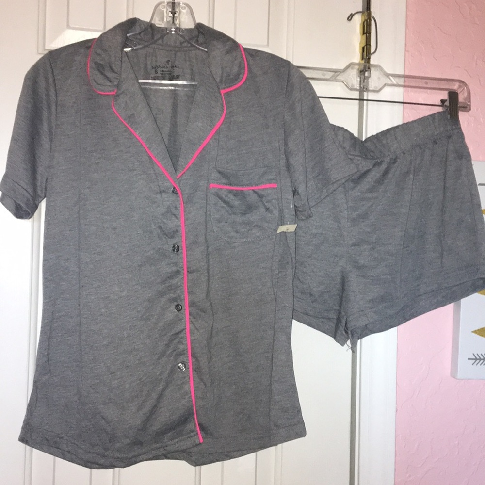 Bobbie Brooks matching pajama set || size small